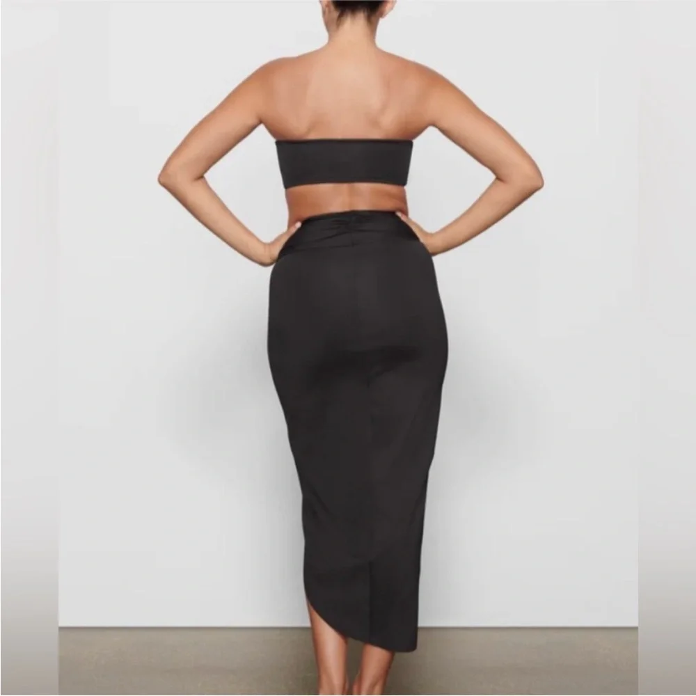 NWT SKIMS Swim Sarong Skirt in Onyx